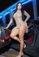 busty escort from United Arab Emirates