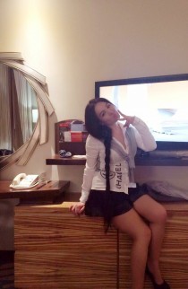 Escort TURKISH ESCORT DUBAI with black hair