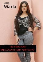 Maria oozes sex-appeal in United Arab Emirates