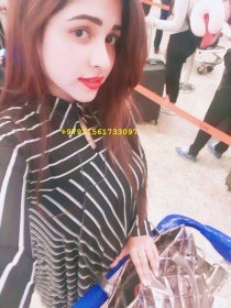 MISS REENA ROY escort available in dubai