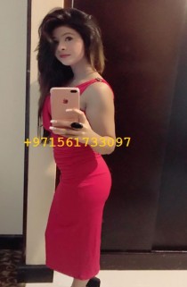 Escort Shivani with black hair
