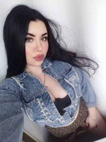 Russian escort Lena