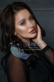 Nova escort available in Frankfurt Am Main