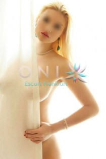 German escort Brooke