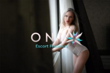 German escort Arya
