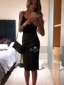 Veronika escort available in London