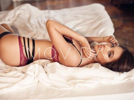 Alure escort available in London
